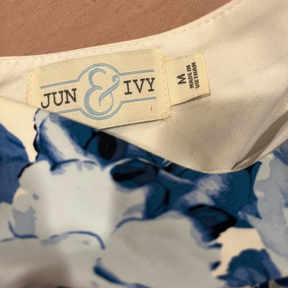 Formal dress size M - Picture 3 of 3